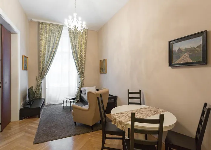Urban Downtown Center Apartmán